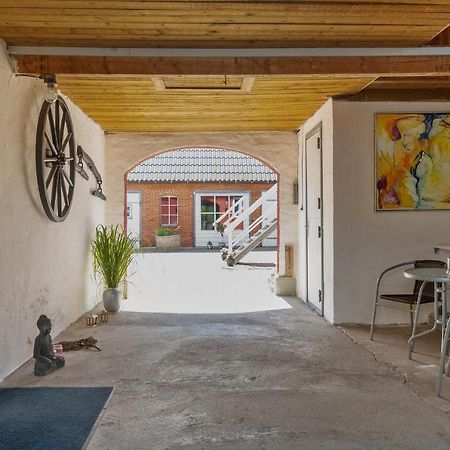 Stenstrup Familie Apartment Экстерьер фото